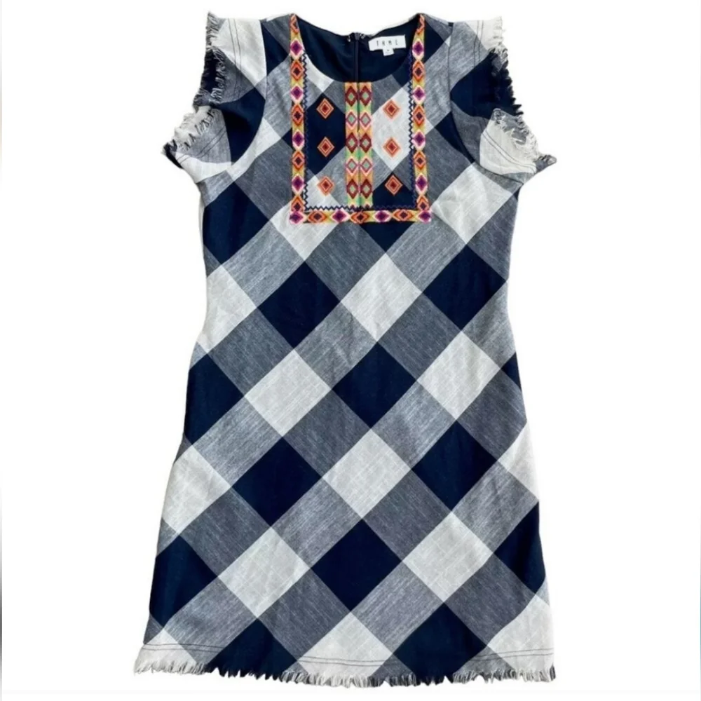 THML Checkered embroidered fringe sleeves dress women's size Medium - Picture 12 of 12